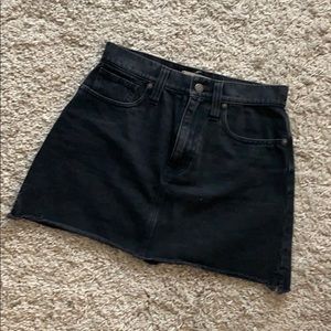 Madewell black denim skirt size 26